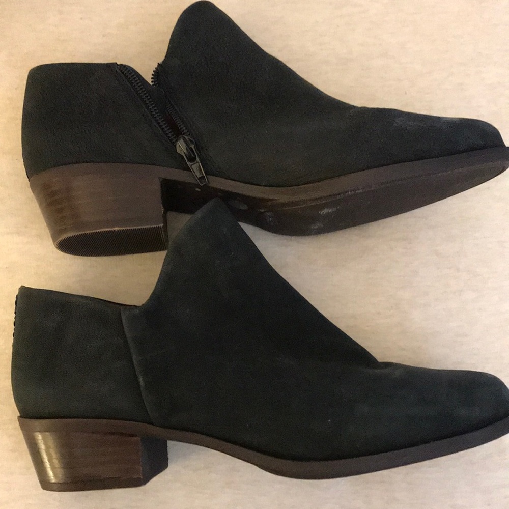 NEVER WORN Lucky Brand Distressed Black Bootie